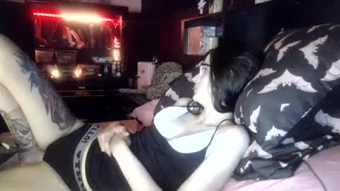 Snapshot of mizzbonez chatting on 06.12.26 Mizz Bonez online show from 06.12.26