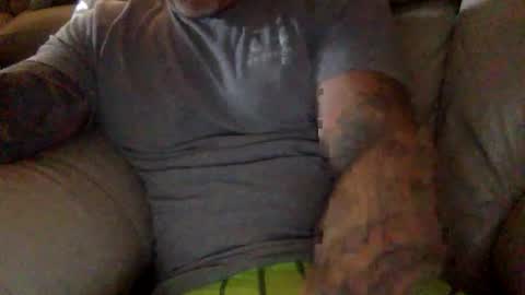 Snapshot of mjg175 chatting on 01.09.26 SexyRed online show from 01.09.26