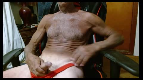 Snapshot of mjmadurengue chatting on 12.04.25 Mario jose online show from 12.04.25