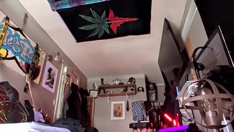 Snapshot of mjmckenz55 chatting on 03.07.26 Daddy720 online show from 03.07.26