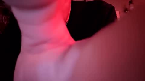 Snapshot of mjmckenz55 chatting on 04.11.26 Daddy720 online show from 04.11.26