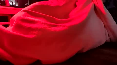 Snapshot of mjmckenz55 chatting on 04.23.26 Daddy720 online show from 04.23.26