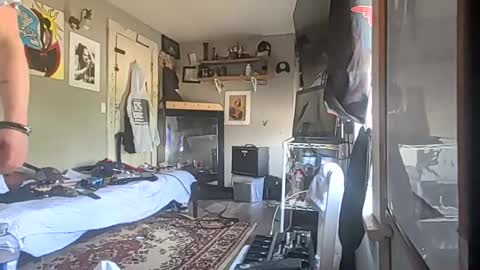 Snapshot of mjmckenz55 chatting on 05.18.26 Daddy720 online show from 05.18.26