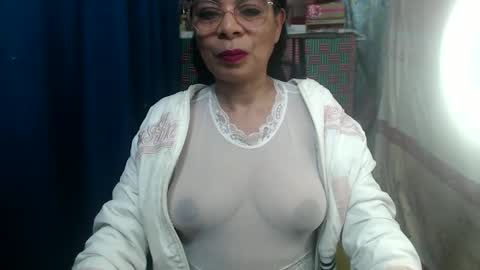 kelly online show from 10.26.25