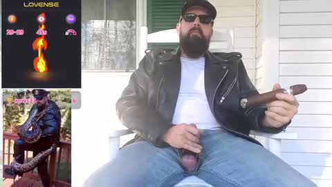 Snapshot of mmazsnake chatting on 12.30.24 SMOKINsnakeEYEZ online show from 12.30.24