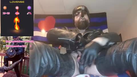 Snapshot of mmazsnake chatting on 02.08.25 SMOKINsnakeEYEZ online show from 02.08.25