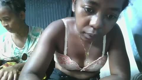 Snapshot of mmerela chatting on 02.28.26 mmerela online show from 02.28.26