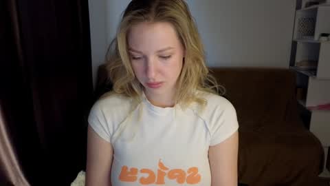 Lili online show from 01.19.25