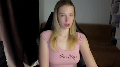 Lili online show from 02.01.25