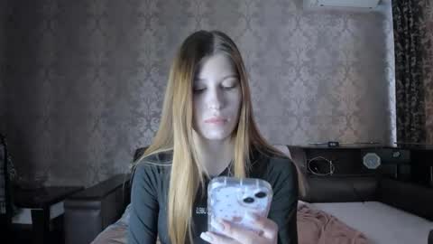 Lili online show from 09.09.25