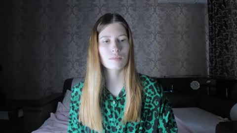 Lili online show from 10.08.25