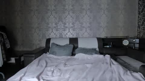 Lili online show from 11.25.25