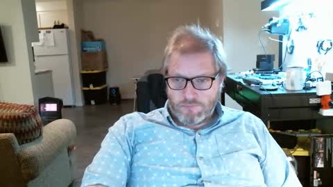 Snapshot of mmmbang chatting on 12.16.25 mmmbang online show from 12.16.25