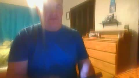 Snapshot of mmmthatsfunnn chatting on 12.04.24 mmmthatsfunnn online show from 12.04.24