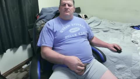 Snapshot of mmmthatsfunnn chatting on 02.05.25 mmmthatsfunnn online show from 02.05.25