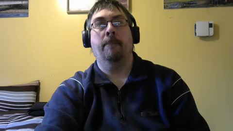 Snapshot of mmr45 chatting on 12.29.24 mmr45 online show from 12.29.24