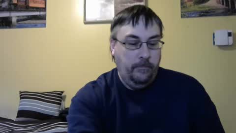 Snapshot of mmr45 chatting on 12.31.24 mmr45 online show from 12.31.24