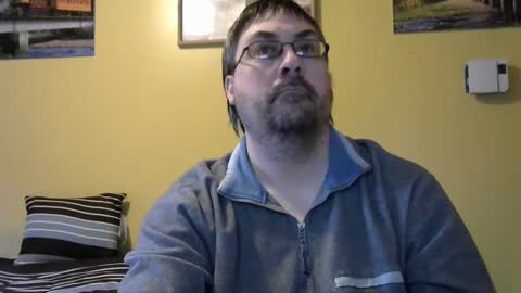 Snapshot of mmr45 chatting on 01.03.25 mmr45 online show from 01.03.25