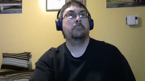 Snapshot of mmr45 chatting on 01.04.25 mmr45 online show from 01.04.25