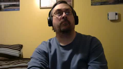 Snapshot of mmr45 chatting on 01.06.25 mmr45 online show from 01.06.25
