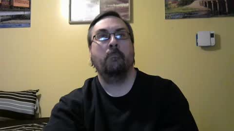 Snapshot of mmr45 chatting on 01.12.25 mmr45 online show from 01.12.25