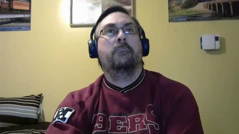 Snapshot of mmr45 chatting on 01.13.25 mmr45 online show from 01.13.25