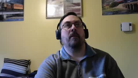 Snapshot of mmr45 chatting on 01.14.25 mmr45 online show from 01.14.25