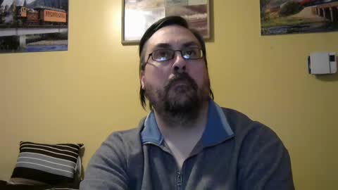 Snapshot of mmr45 chatting on 01.15.25 mmr45 online show from 01.15.25