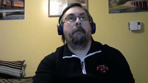 Snapshot of mmr45 chatting on 01.19.25 mmr45 online show from 01.19.25