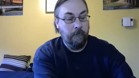 Snapshot of mmr45 chatting on 01.24.25 mmr45 online show from 01.24.25