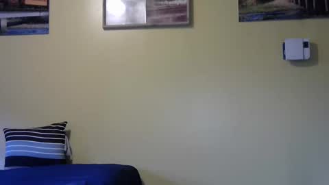 Snapshot of mmr45 chatting on 02.08.25 mmr45 online show from 02.08.25
