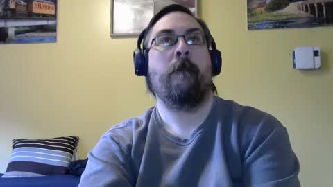 Snapshot of mmr45 chatting on 02.09.25 mmr45 online show from 02.09.25