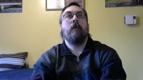 Snapshot of mmr45 chatting on 02.15.25 mmr45 online show from 02.15.25