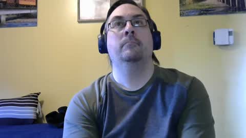 Snapshot of mmr45 chatting on 02.28.25 mmr45 online show from 02.28.25