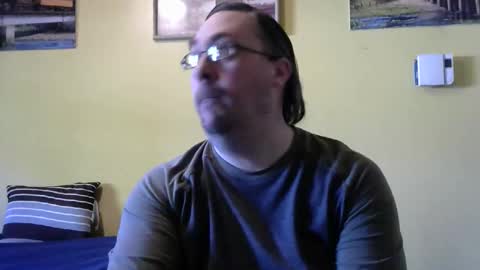 Snapshot of mmr45 chatting on 03.01.25 mmr45 online show from 03.01.25
