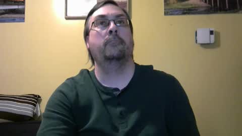 Snapshot of mmr45 chatting on 03.10.25 mmr45 online show from 03.10.25