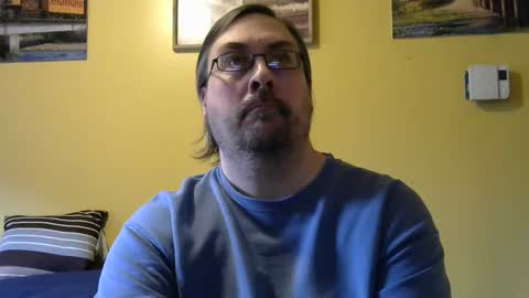 Snapshot of mmr45 chatting on 03.11.25 mmr45 online show from 03.11.25