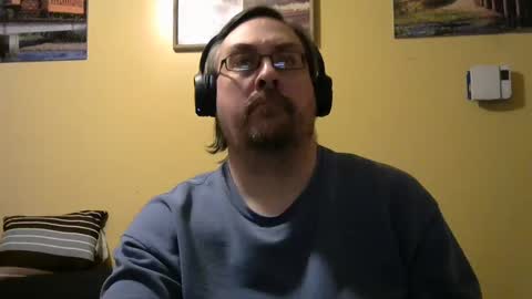Snapshot of mmr45 chatting on 03.12.25 mmr45 online show from 03.12.25