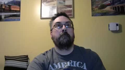 Snapshot of mmr45 chatting on 09.27.25 mmr45 online show from 09.27.25