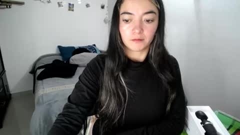 Snapshot of mocca_117 chatting on 10.30.25 Sam online show from 10.30.25