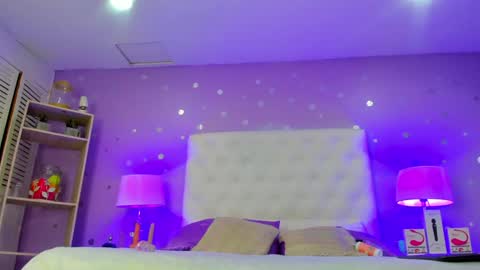 Sophia  online show from 01.31.25