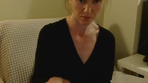 Aurora online show from 04.05.26