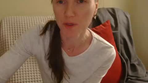 Aurora online show from 04.15.26