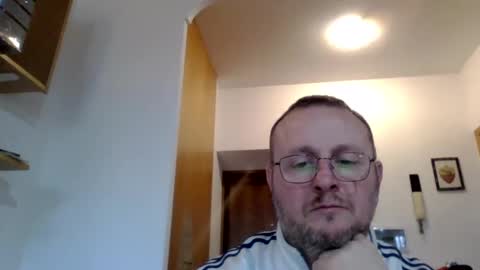 Snapshot of modesto1969 chatting on 01.10.25 modesto1969 online show from 01.10.25