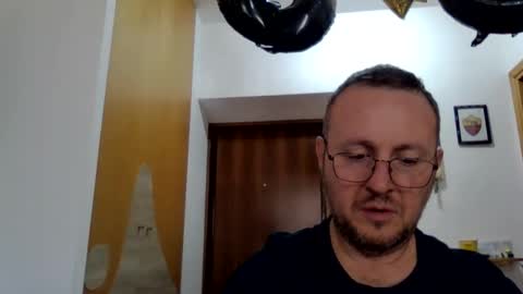 Snapshot of modesto1969 chatting on 10.12.25 modesto1969 online show from 10.12.25