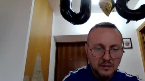 Snapshot of modesto1969 chatting on 10.25.25 modesto1969 online show from 10.25.25