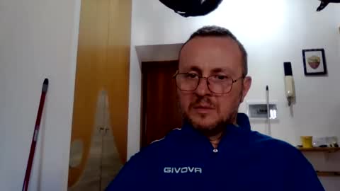 Snapshot of modesto1969 chatting on 11.04.25 modesto1969 online show from 11.04.25