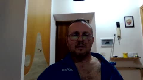 Snapshot of modesto1969 chatting on 11.10.25 modesto1969 online show from 11.10.25