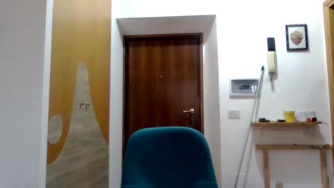 Snapshot of modesto1969 chatting on 11.19.25 modesto1969 online show from 11.19.25