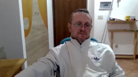 Snapshot of modesto1969 chatting on 11.23.25 modesto1969 online show from 11.23.25